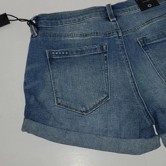 BLANK NYC Non-Distressed Roll Up "The Fulton" Jean Shorts NWT - Picture 7 of 8
